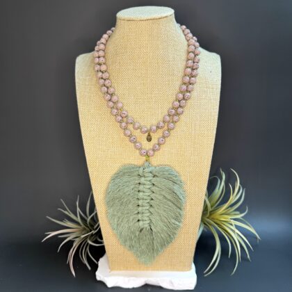 Macrame Tassel "Old Pink & Green"