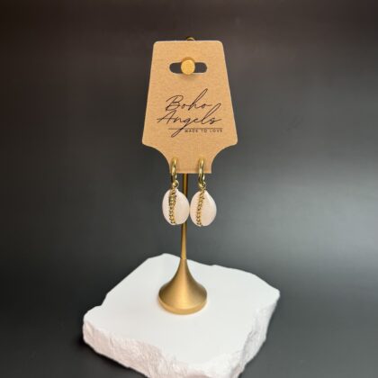 Kõrvaehe "White Shell" 14K Gold Plated