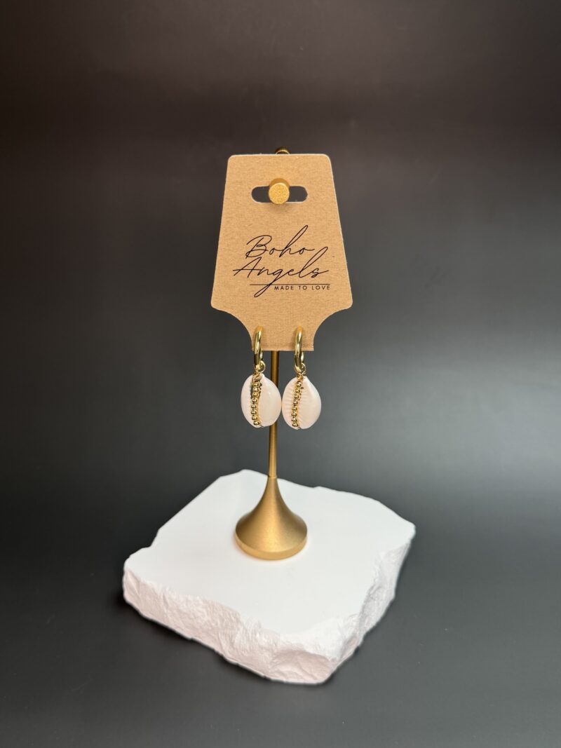 Kõrvaehe "White Shell" 14K Gold Plated