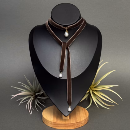 Bowknot Choker "Teddy Gold"