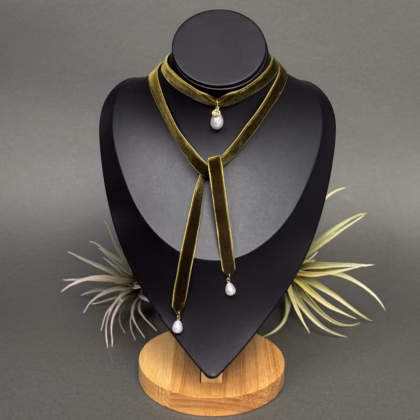 Bowknot Choker "Olive Green Gold"