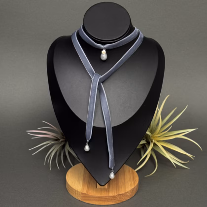 Bowknot Choker "Grey Silver"