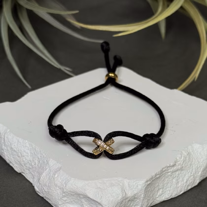 Satiinpael "Black Gold Cross"