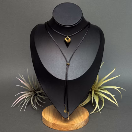 Satiin Choker "Black Heart"