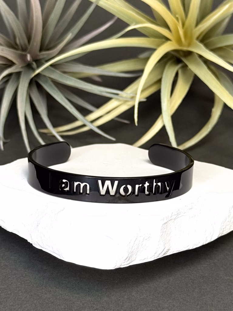 "I am Worthy" käevõru