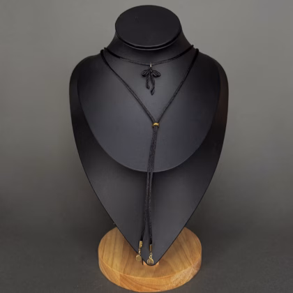 Satiin Choker "Black Bow"