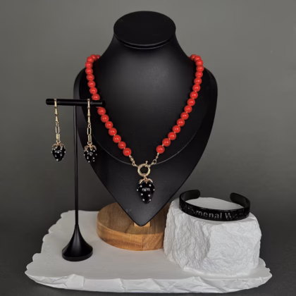 Komplekt "Phenomenal Woman" ❤️