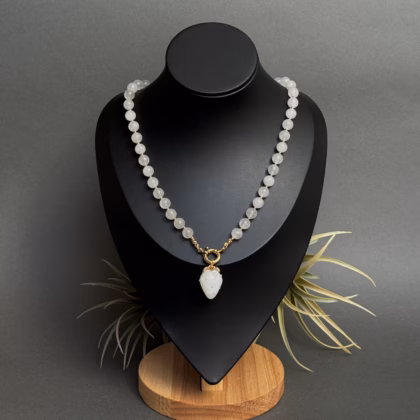 Maasikakee "White Wedding"